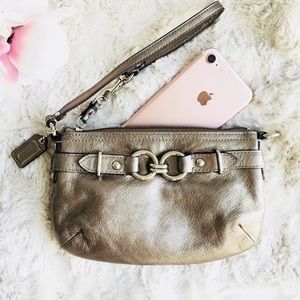 Perfect little Coach wristlet wallet mini bag